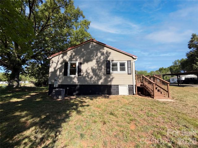 990 Old Linn Road, China Grove, NC 28023