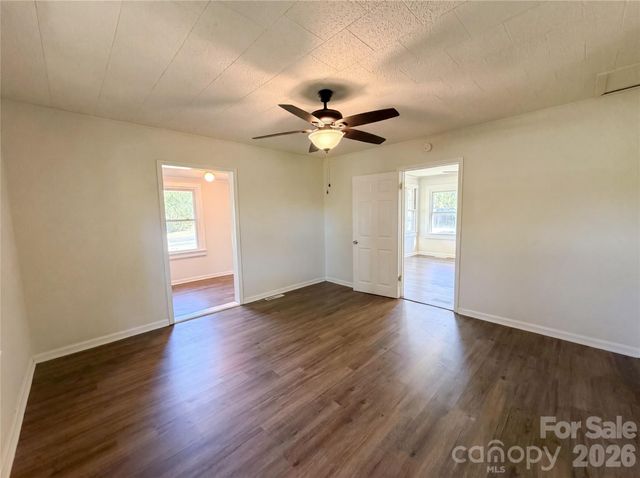 990 Old Linn Road, China Grove, NC 28023