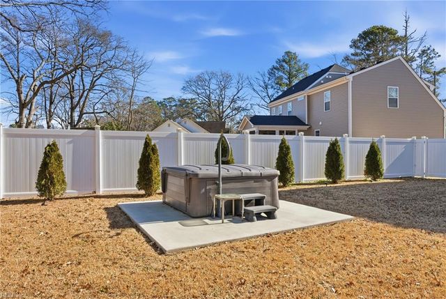 203 Westonia RD, Chesapeake, VA 23323