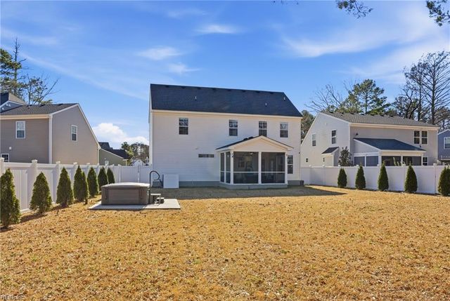 203 Westonia RD, Chesapeake, VA 23323