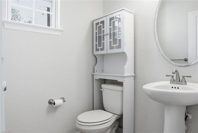 203 Westonia RD, Chesapeake, VA 23323