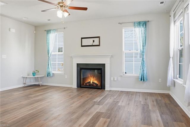 203 Westonia RD, Chesapeake, VA 23323