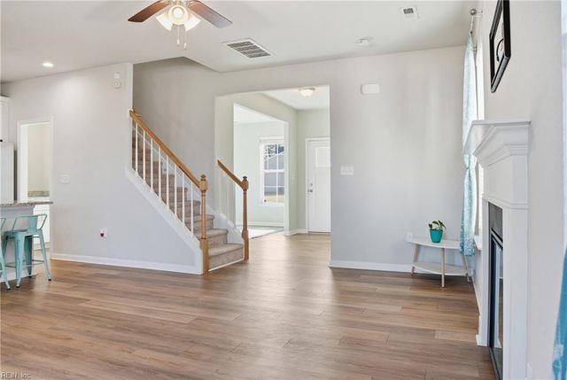 203 Westonia RD, Chesapeake, VA 23323