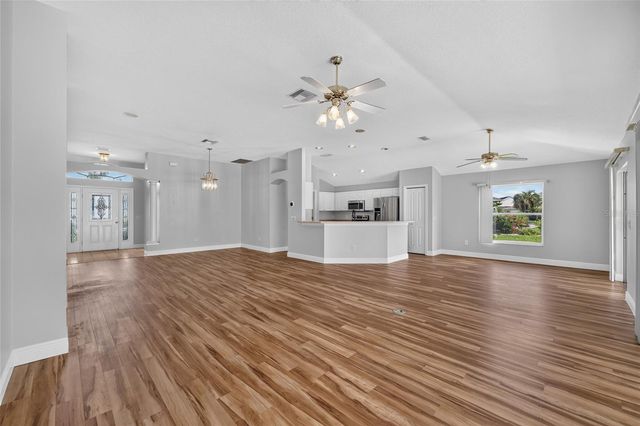 745 DOWDING WAY, The Villages, FL 32162