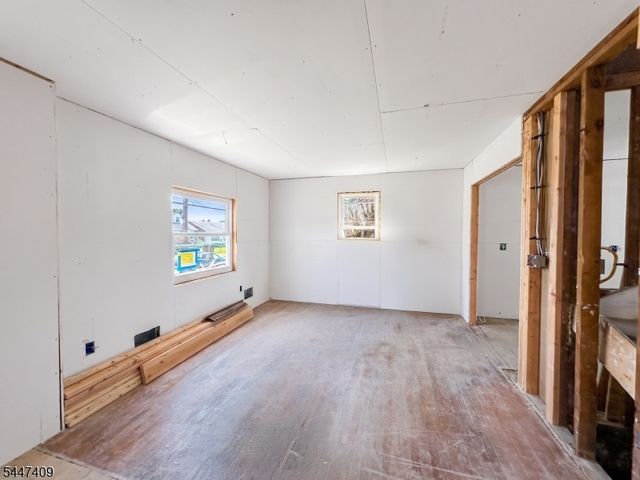 329 Desota Ave, Woodbridge Twp., NJ 07095