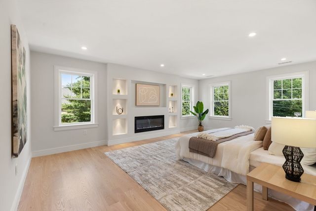 144 Maple Street, Lexington, MA 02420