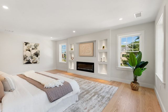 144 Maple Street, Lexington, MA 02420