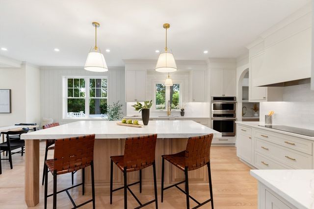 144 Maple Street, Lexington, MA 02420