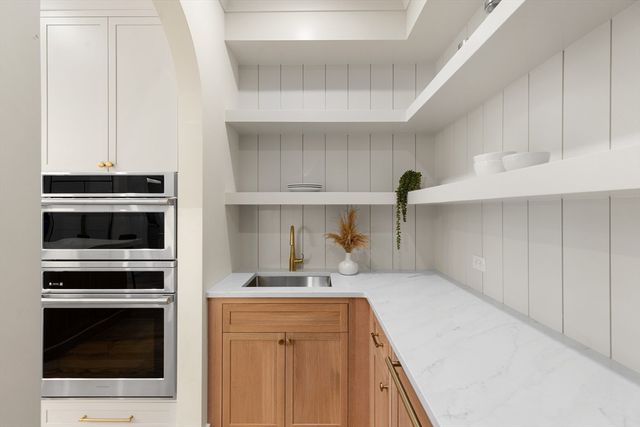144 Maple Street, Lexington, MA 02420