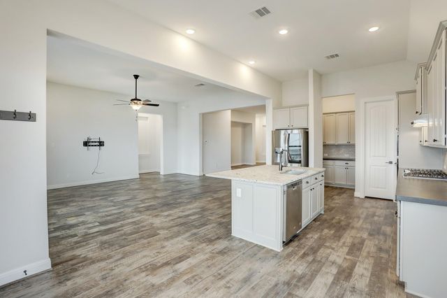 2017 Hawkes CV, Leander, TX 78641