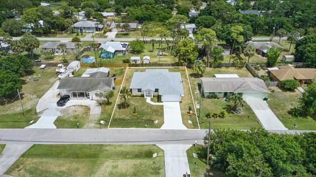 5104 Birch Drive, Fort Pierce, FL 34982