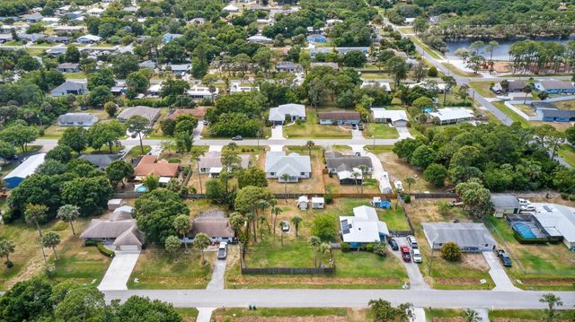 5104 Birch Drive, Fort Pierce, FL 34982