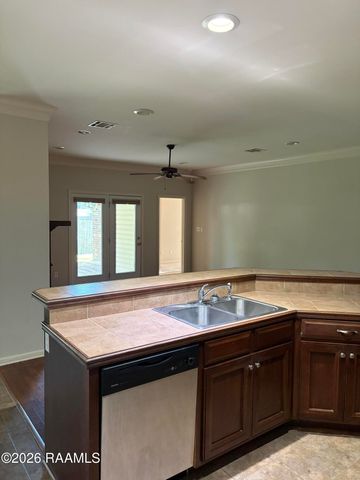 118 Meagans Way Drive, Youngsville, LA 70592