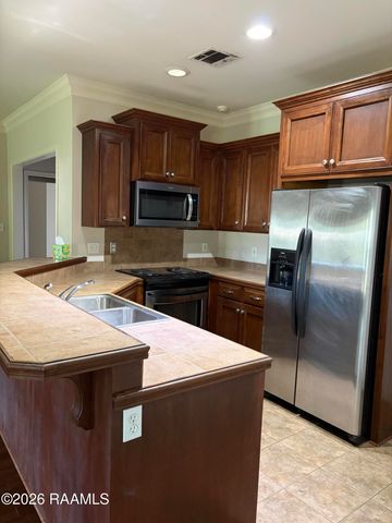 118 Meagans Way Drive, Youngsville, LA 70592