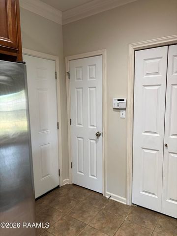 118 Meagans Way Drive, Youngsville, LA 70592