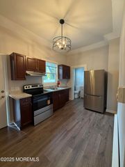 409 6th Avenue, 2B, Asbury Park, NJ 07712