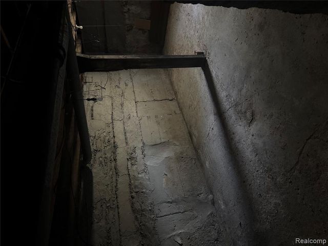 333 Greenly Street, Adrian, MI 49221