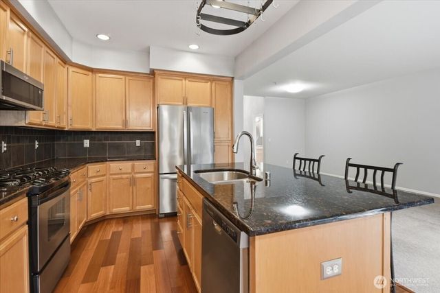 12331 NE 92nd Street, Kirkland, WA 98033