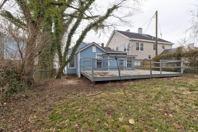 215 W Main Street, Mt Sterling, KY 40353