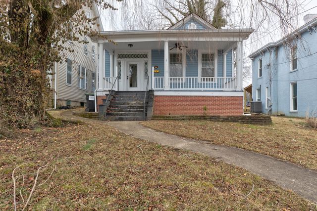 215 W Main Street, Mt Sterling, KY 40353