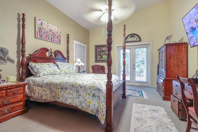8259 155th Place N, Palm Beach Gardens, FL 33418