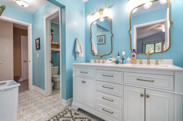 8259 155th Place N, Palm Beach Gardens, FL 33418