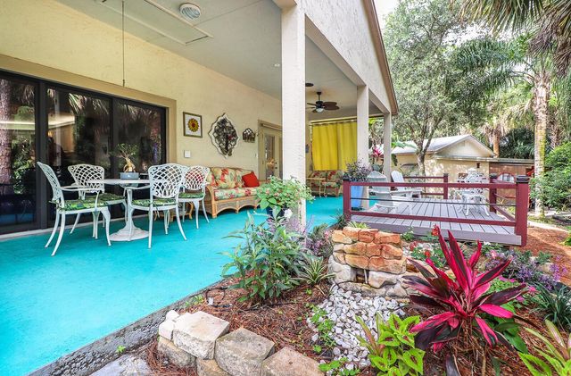 8259 155th Place N, Palm Beach Gardens, FL 33418