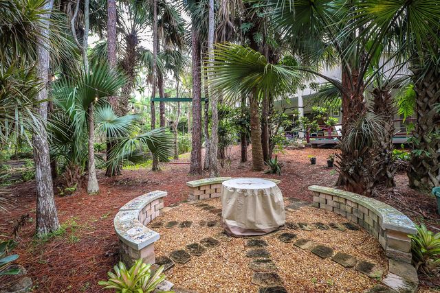 8259 155th Place N, Palm Beach Gardens, FL 33418