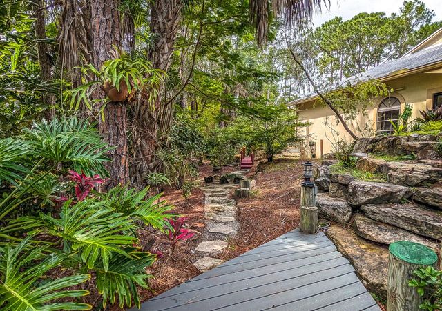 8259 155th Place N, Palm Beach Gardens, FL 33418