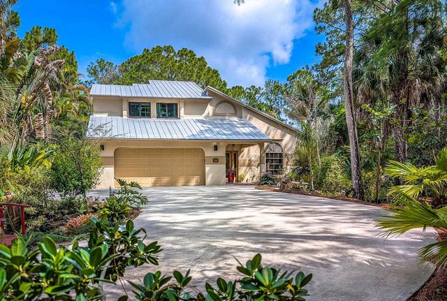 8259 155th Place N, Palm Beach Gardens, FL 33418