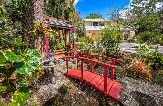 8259 155th Place N, Palm Beach Gardens, FL 33418