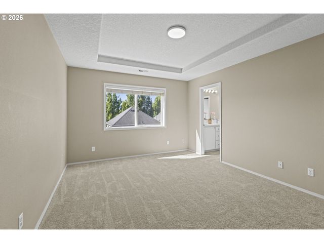 15356 Nw SWEETGALE Ln, Portland, OR 97229