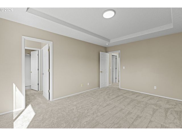 15356 Nw SWEETGALE Ln, Portland, OR 97229