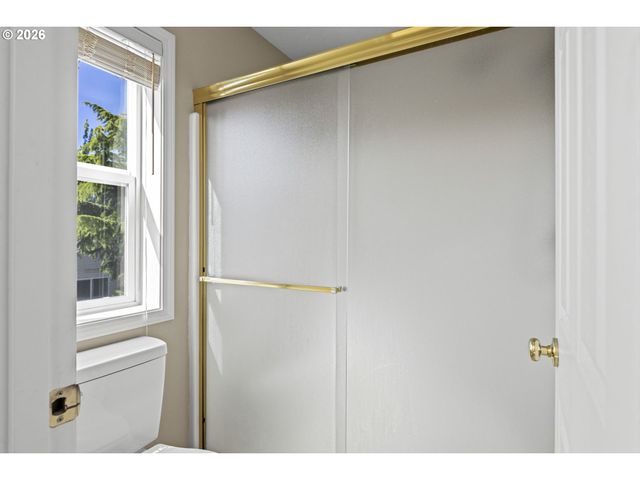 15356 Nw SWEETGALE Ln, Portland, OR 97229
