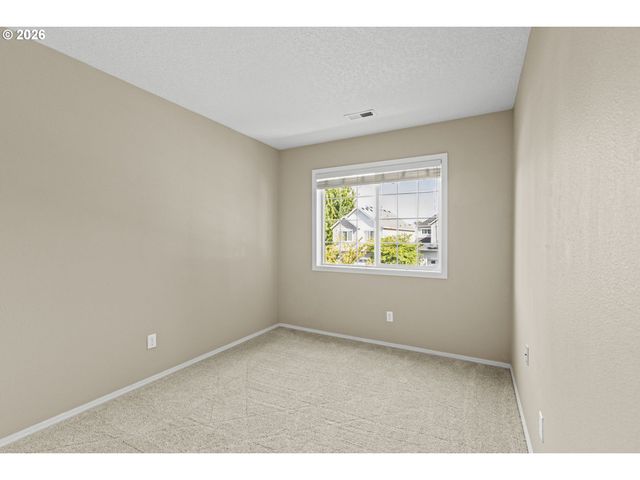 15356 Nw SWEETGALE Ln, Portland, OR 97229