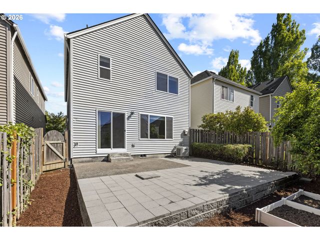 15356 Nw SWEETGALE Ln, Portland, OR 97229