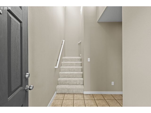 15356 Nw SWEETGALE Ln, Portland, OR 97229