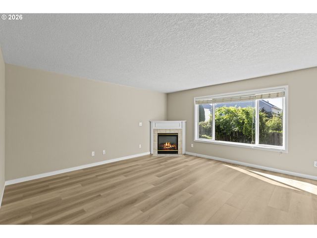 15356 Nw SWEETGALE Ln, Portland, OR 97229