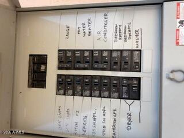 1235 E WOOD Street, Phoenix, AZ 85040