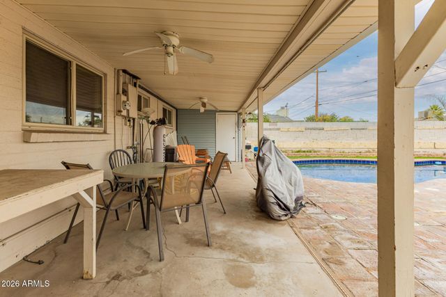 2932 W TOWNLEY Avenue, Phoenix, AZ 85051