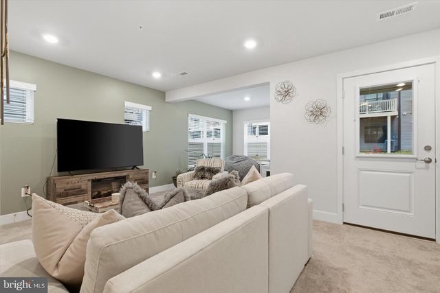 514 LEVANNA LN, Glen Burnie, MD 21060