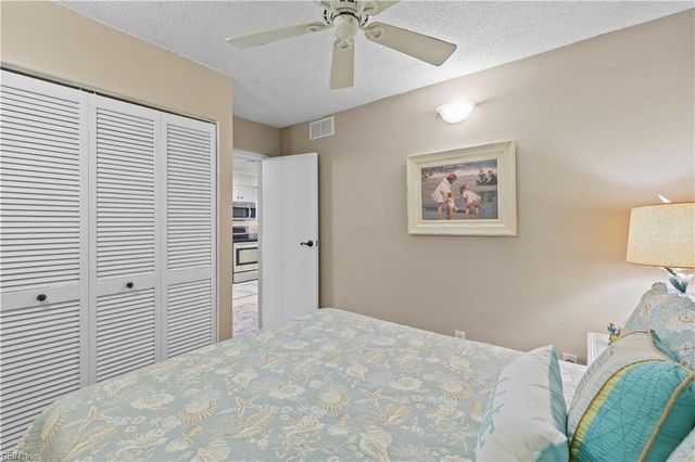 3288 Page Ave Apt 911, Virginia Beach, VA 23451