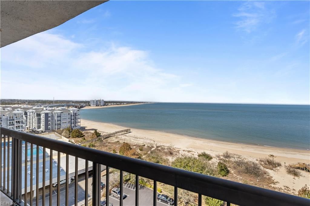 3288 Page Ave Apt 911, Virginia Beach, VA 23451