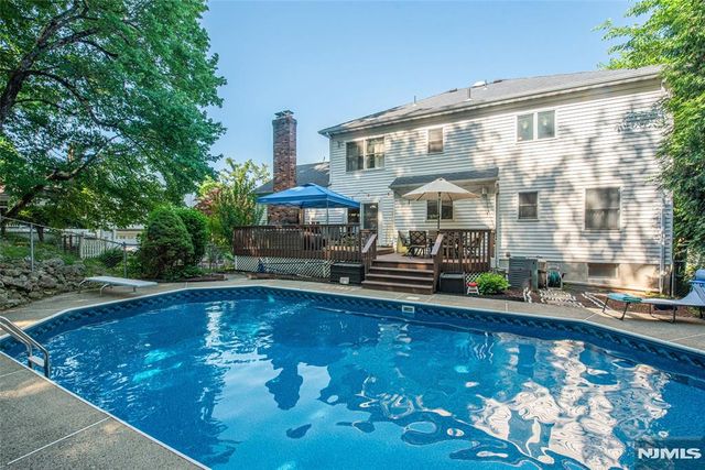 133 Oweno Road, Mahwah, NJ 07430