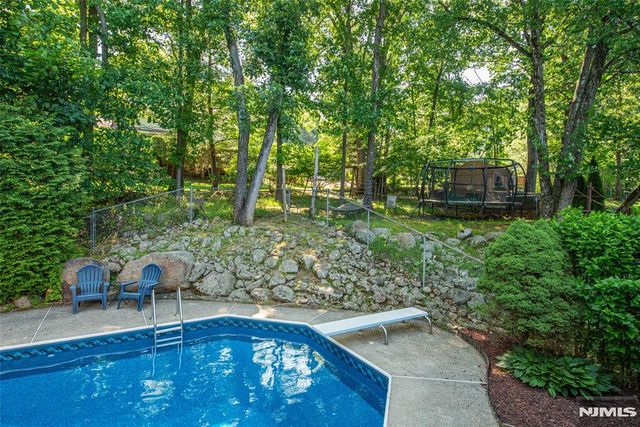 133 Oweno Road, Mahwah, NJ 07430