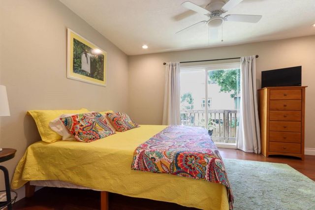 2015 Avenue L, Galveston, TX 77550