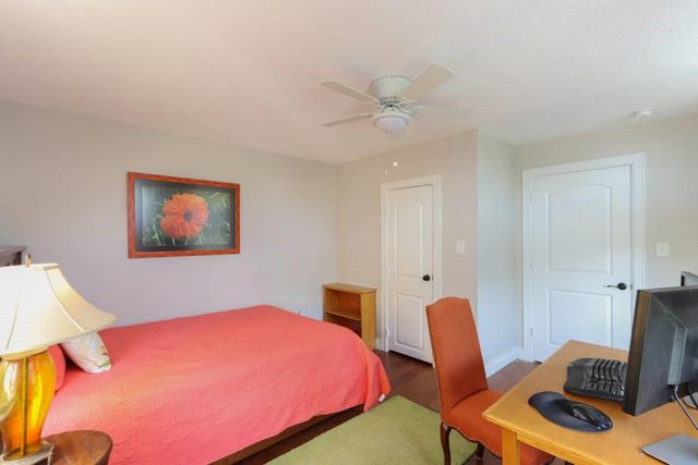 2015 Avenue L, Galveston, TX 77550
