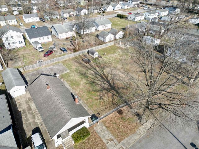 1108 E Blackford Avenue, Evansville, IN 47713