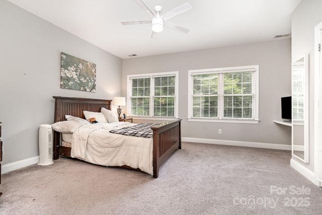 7602 Windsor Forest Place, Harrisburg, NC 28075