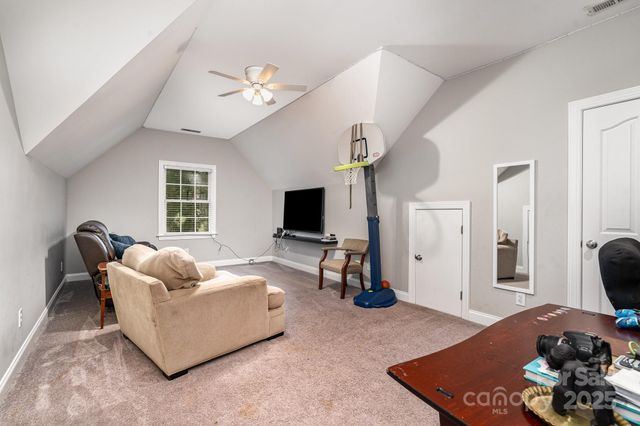 7602 Windsor Forest Place, Harrisburg, NC 28075